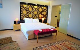 Vvr Hotel